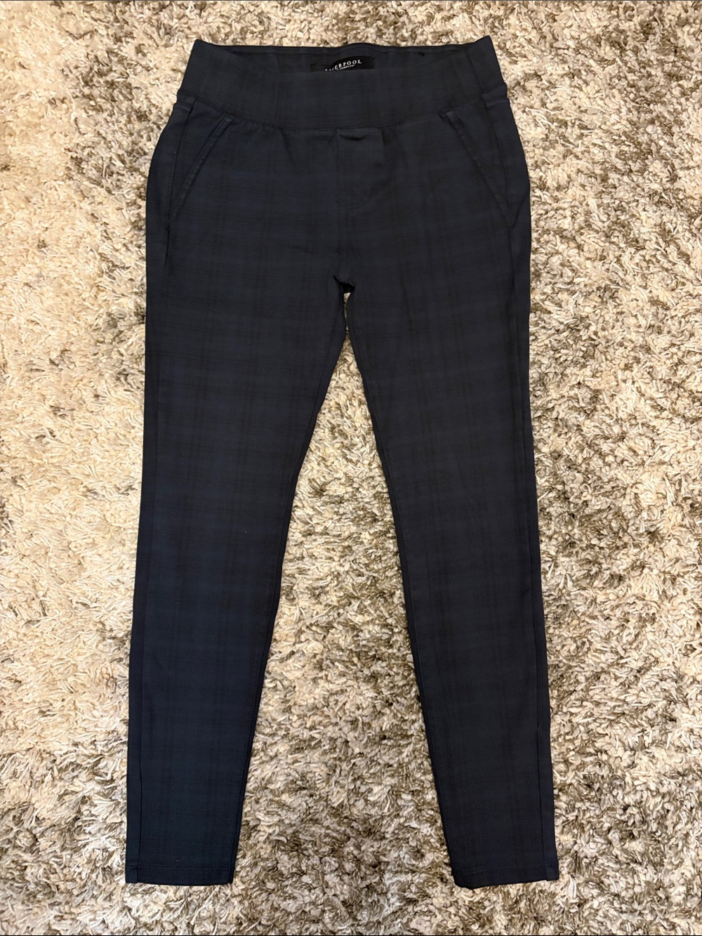 Liverpool Jeans Company Women’s Navy & Green Plaid Dress Skinny Pants size 2/26